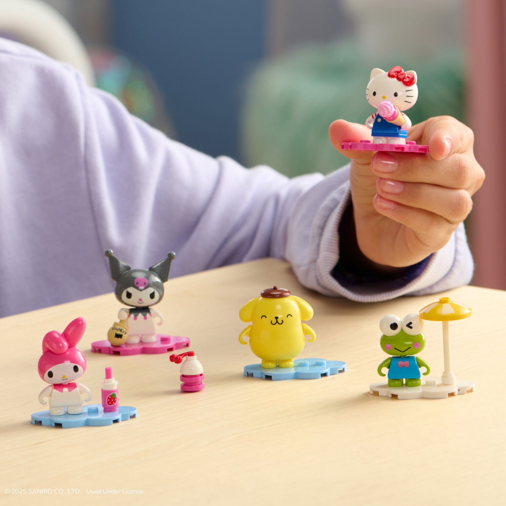 Hello Kitty and Friends Minifigures 6-Pack - Image 4