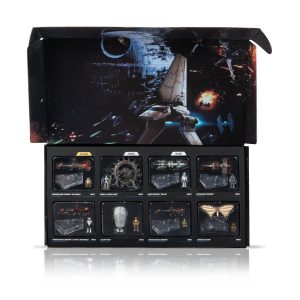 Scout Class Series 4 Box Set includes limited edition chase and rare